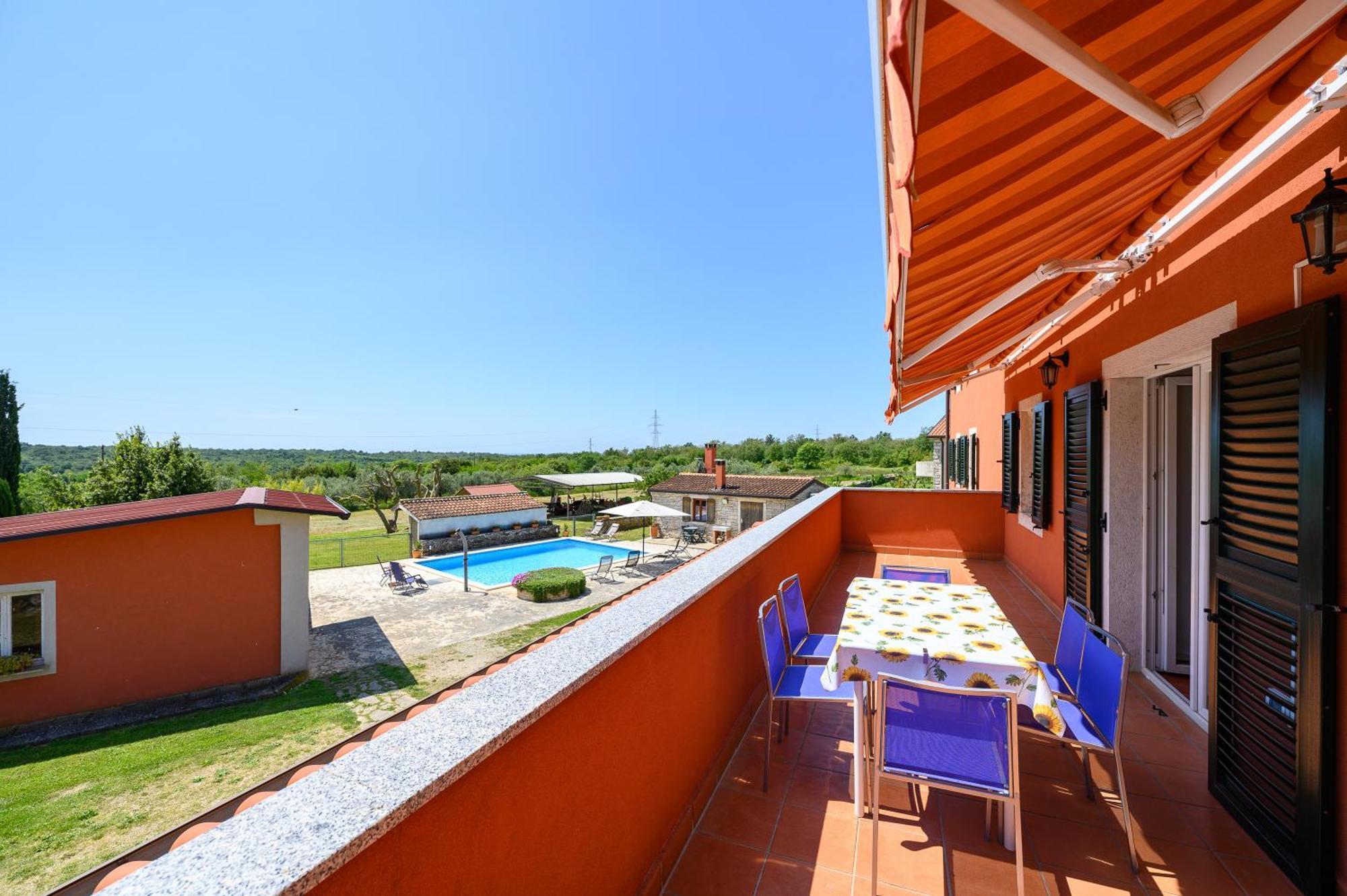 With Swimming Pool Casa Rossa