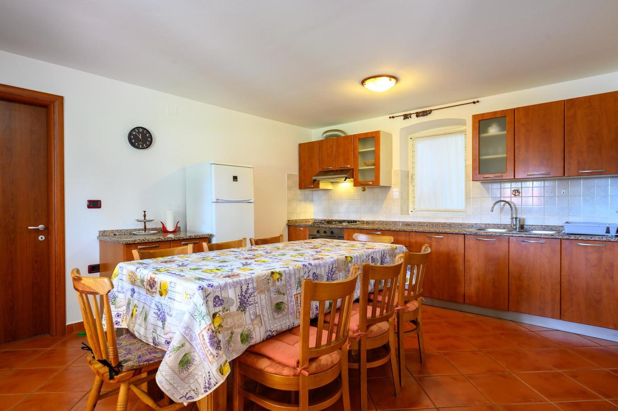 With Swimming Pool Casa Rossa