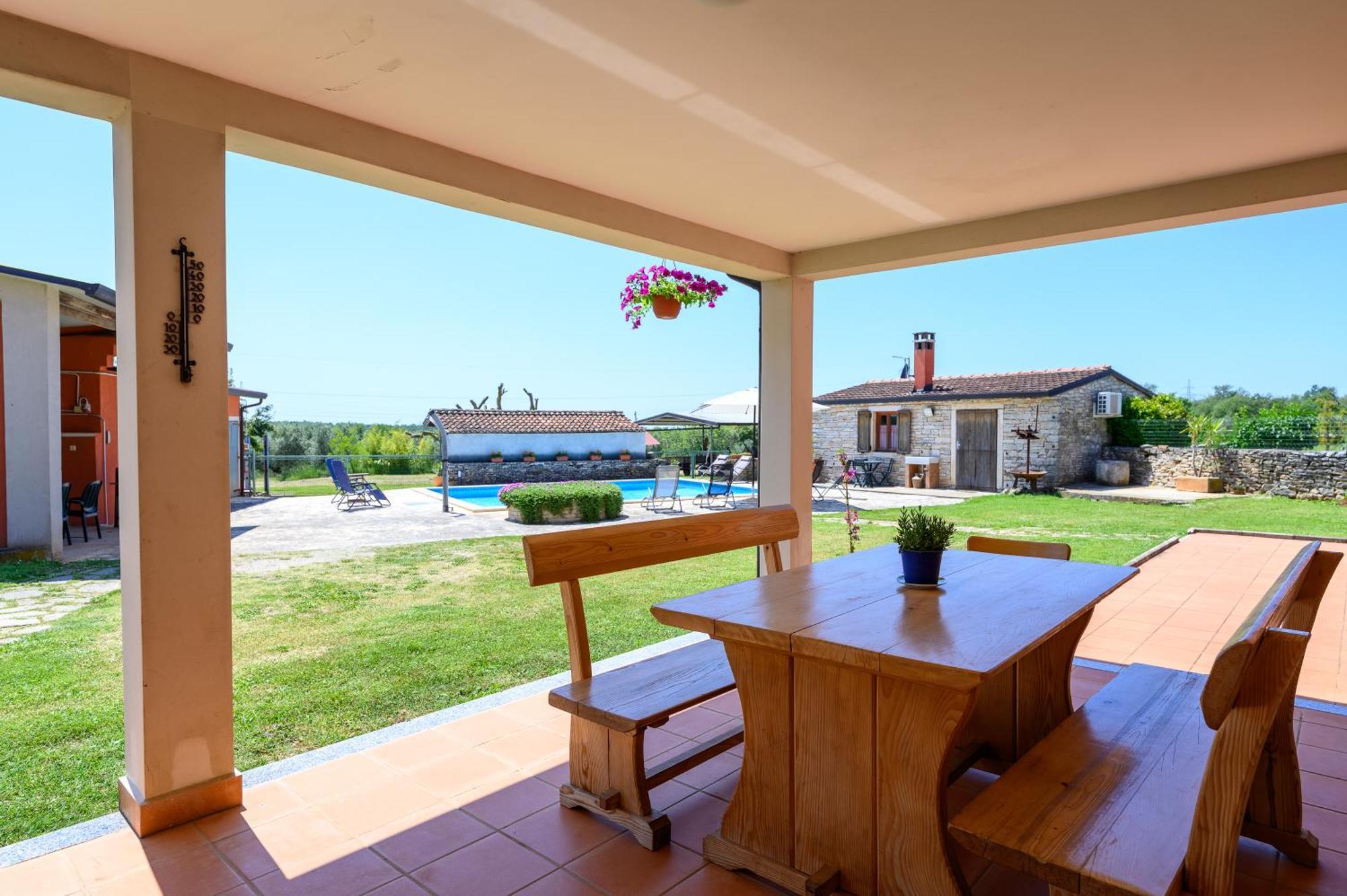 With Swimming Pool Casa Rossa Umag