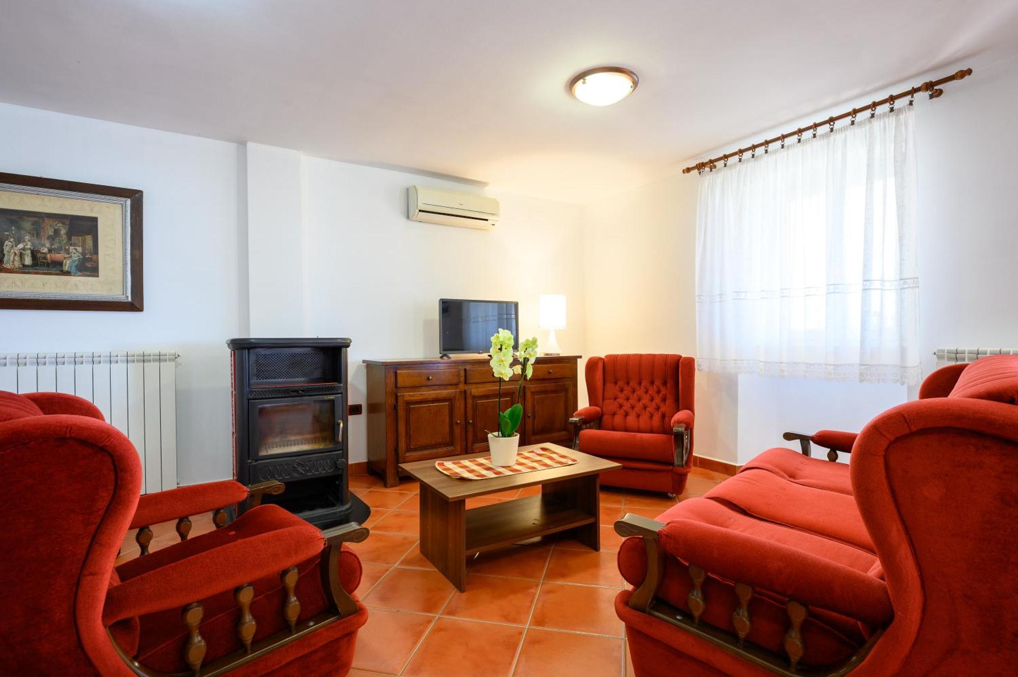 With Swimming Pool Casa Rossa * Umag